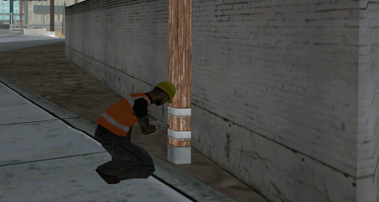 Electrician reparand un stalp electric